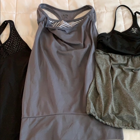 Top - Picture 4 of 7